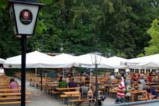 Hirschau im Englischen Garten.JPG